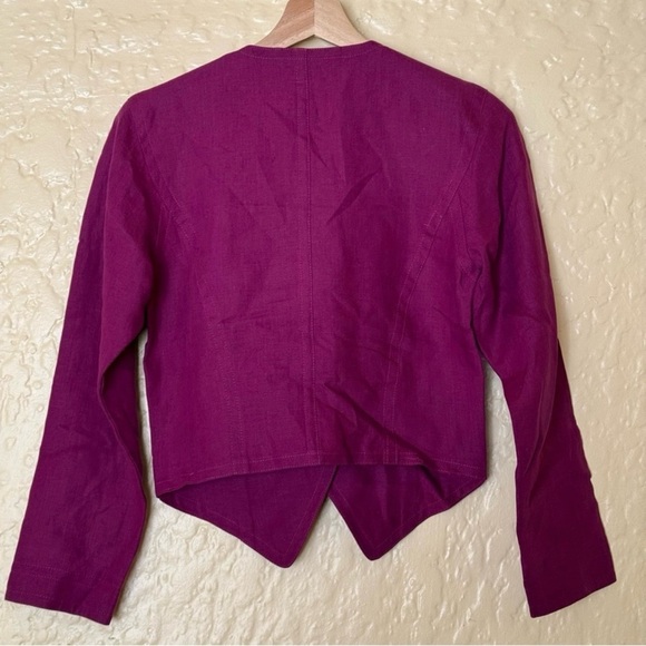 Button-Up Women's Jacket - Picture 2 of 4